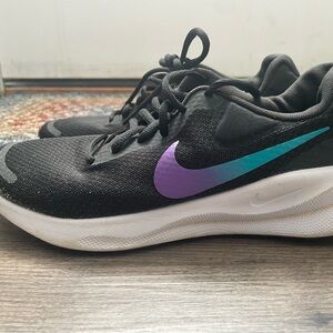 Nike revolution running shoes Women's Black and Purple Athletic Shoes